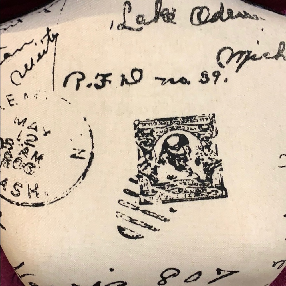 Meet your Posher, Em